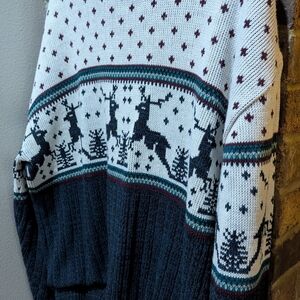 Ryu Men's Nordic Reindeer Crewneck Sweater - Cream, Navy & Teal